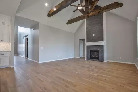Living - 8701 Stark St, Arcadia, OK 73007 photo 10 of 17