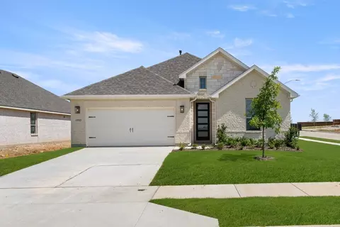 809 Alderwood Dr, Red Oak, TX 75154