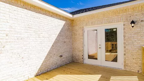 Exterior - 2214 Elegant Mnr Cir, Edgewater, FL 32141 photo 20 of 29
