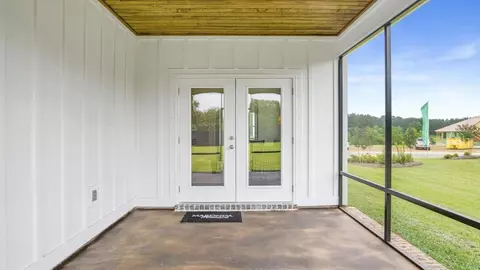 Exterior - 2214 Elegant Mnr Cir, Edgewater, FL 32141 photo 14 of 29
