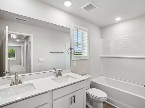 Bath - 140 Gilded Eagle Ave, Clayton, NC 27520 photo 4 of 9