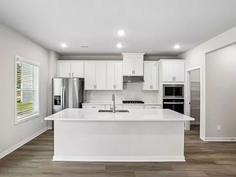 Kitchen - 140 Gilded Eagle Ave, Clayton, NC 27520 photo 2 of 6