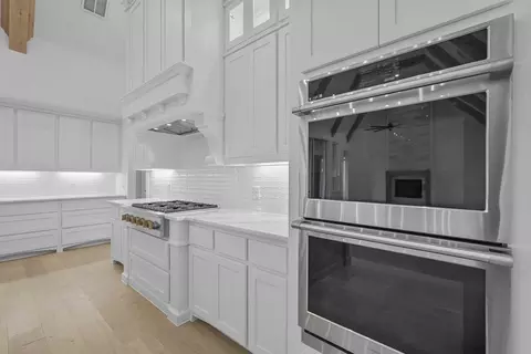 Kitchen - 1811 Kyle Ct, Prosper, TX 75078 photo 2 of 3
