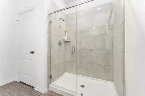 Bath - Visit Elm Estates Or By Appt, Angleton, TX 77515 photo 2 of 2