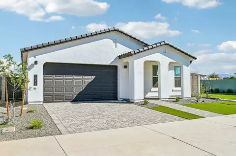 Exterior - 10262 E Ulysses Ave, Mesa, AZ 85212 photo 2 of 8
