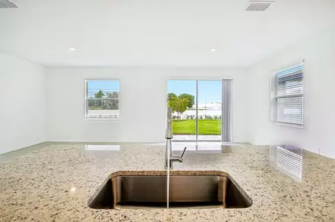 4516 Outhaul Run, Palmetto, FL 34221
