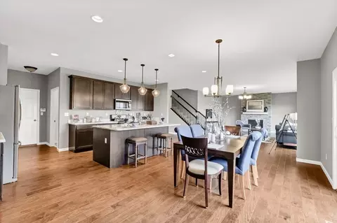 Dining - 29519 Walnut Hollow Dr, Wright City, MO 63390 photo 2 of 5