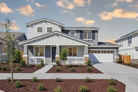 226 Golden Gate Ln, Vacaville, CA 95687