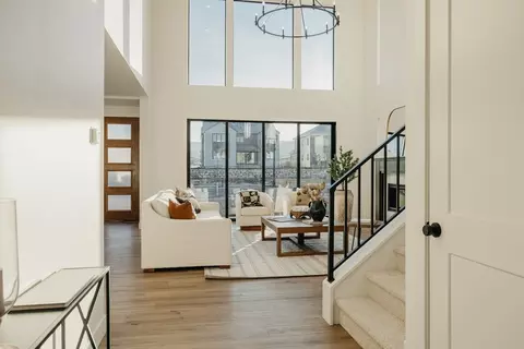 Entry Way - 2737 E Hayloft Ln, Heber, UT 84032 photo 4 of 6