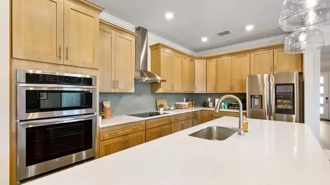 Kitchen - 7035 Berwick Cir, Labelle, FL 33935 photo 3 of 4