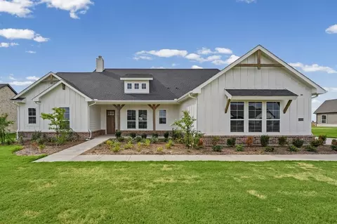 12413 Hornfels Dr, Krum, TX 76249