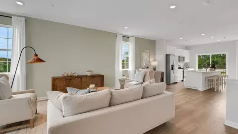311 Lantern Ct, Sellersville, PA 18960