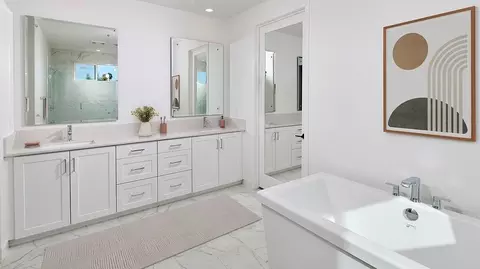 Bath - 1448 Avocado Rd, Oceanside, CA 92054 photo 3 of 10