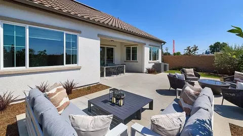 Exterior - 16025 Willows Ct, Whittier, CA 90604 photo 3 of 4