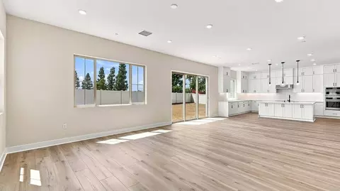 Living - 16025 Willows Ct, Whittier, CA 90604 photo 2 of 7