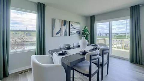 Dining - 16309 Davidson St, Bennington, NE 68007 photo 5 of 6