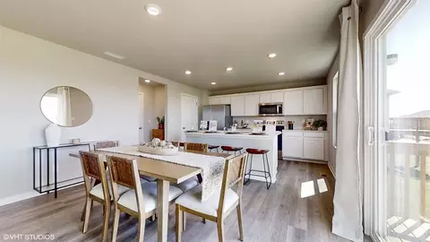 Dining - 16309 Davidson St, Bennington, NE 68007 photo 2 of 6