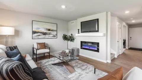 Living - 16309 Davidson St, Bennington, NE 68007 photo 7 of 7