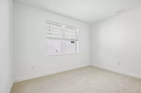 Bedroom - 8928 Deep Horizon Loop, Parrish, FL 34219 photo 2 of 6