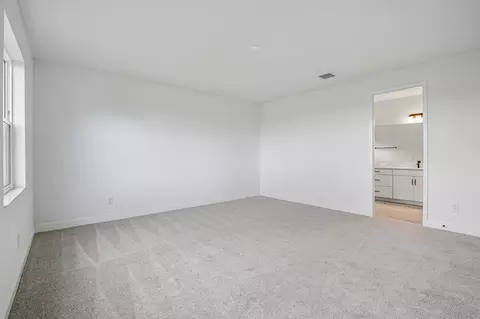 Bedroom - 8928 Deep Horizon Loop, Parrish, FL 34219 photo 2 of 20