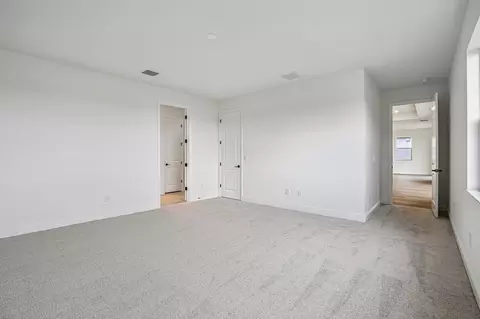 Bedroom - 8928 Deep Horizon Loop, Parrish, FL 34219 photo 6 of 20