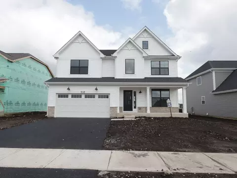 737 Fairfield Dr, Oswego, IL 60543