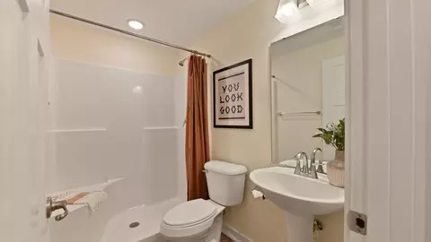 Bath - 500 Blackrock Blvd, Mars, PA 16046 photo 7 of 13