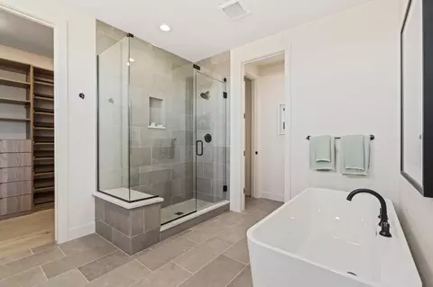 Bath - 1554 Winter Glow Dr, Windsor, CO 80550 photo 8 of 8