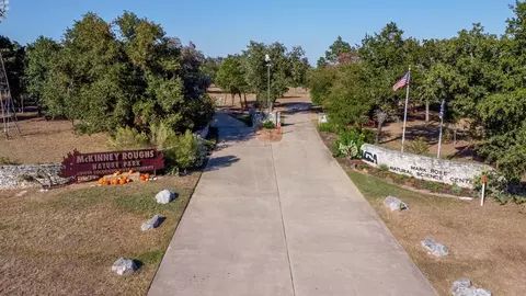 102 Short Toed Swoop, Cedar Creek, TX 78612