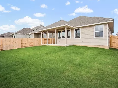 Exterior - 114 Kays Path, Georgetown, TX 78626 photo 11 of 13
