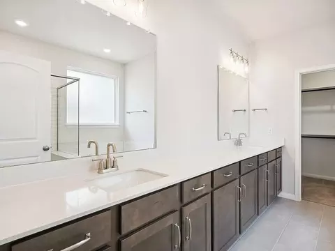 Bath - 114 Kays Path, Georgetown, TX 78626 photo 5 of 9