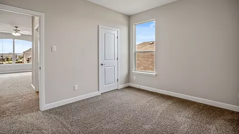 Bedroom - 1935 Jackson St, Cleburne, TX 76033 photo 8 of 18