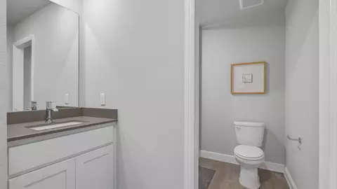 Bath - 1935 Jackson St, Cleburne, TX 76033 photo 8 of 12