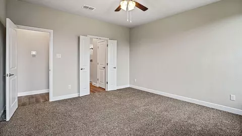 Bedroom - 1935 Jackson St, Cleburne, TX 76033 photo 2 of 18