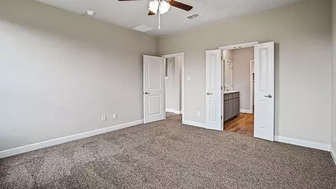 Bedroom - 1935 Jackson St, Cleburne, TX 76033 photo 3 of 18