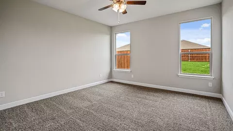 Bedroom - 1935 Jackson St, Cleburne, TX 76033 photo 1 of 18