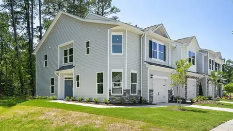 1808 Hinesley Dr, Durham, NC 27703