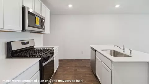 Kitchen - 4907 Iguana, Converse, TX 78109 photo 7 of 13