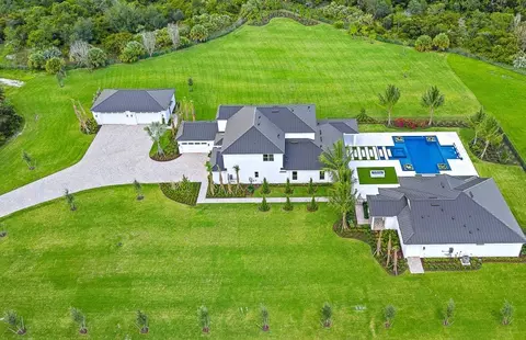 View/Area - 20128 SE Bridgewater Dr, Jupiter, FL 33458 photo 2 of 5