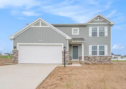 7121 Pileated Dr, Caledonia, MI 49316