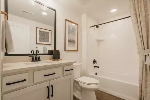 Bath - 3413 E 1000 S, Spanish Fork, UT 84660 photo 13 of 16