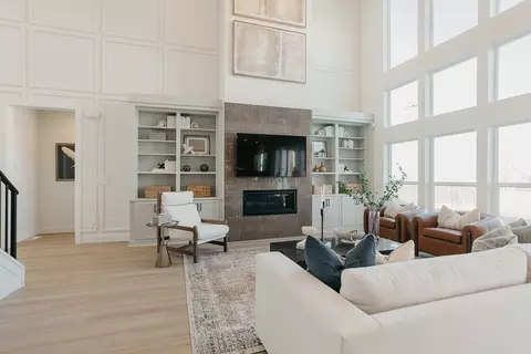 Living - 3413 E 1000 S, Spanish Fork, UT 84660 photo 3 of 10