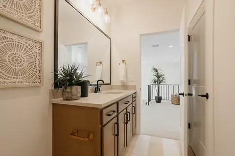 Bath - 3413 E 1000 S, Spanish Fork, UT 84660 photo 12 of 16