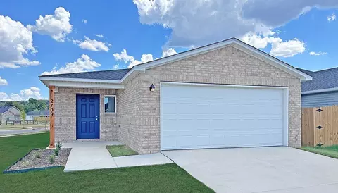 2709 E Gila Way, Fayetteville, AR 72701