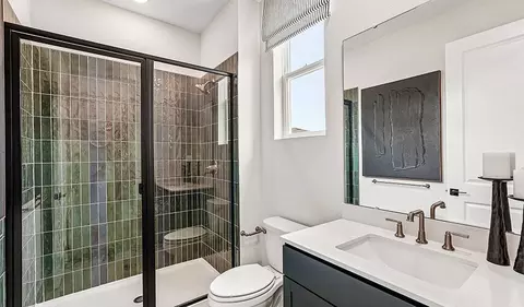Bath - 2401 Twin Rivers Trl, Parrish, FL 34219 photo 5 of 5