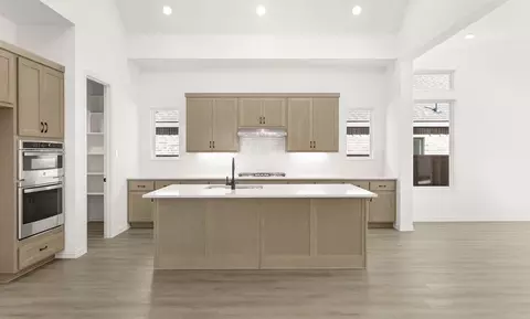 Kitchen - 2233 Switchgrass Dr, Argyle, TX 76226 photo 2 of 4
