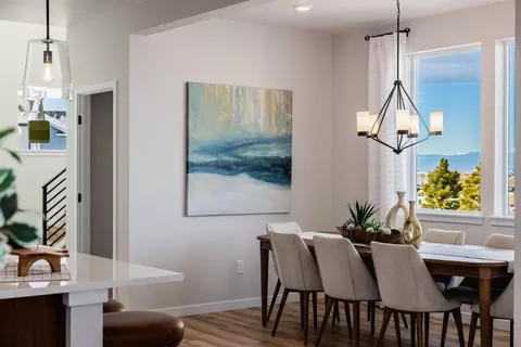 Dining - 20763 E 57th Ave, Aurora, CO 80019 photo 5 of 6