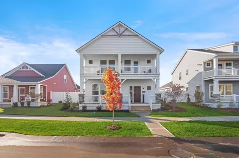 14236 Phoenix Pl, Holland, MI 49424