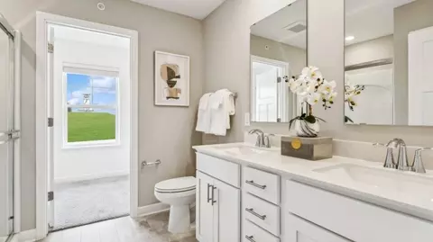 Bath - 14851 Ardee Pl, Rosemount, MN 55068 photo 2 of 5