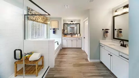 Bath - 28 Wheatfield Rd, Fletcher, NC 28732 photo 2 of 8